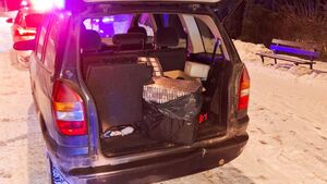 Bagażnik pełen nielegalnych papierosów. 38-latek zatrzymany