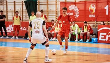 Kolejne derby i znów wynik 8:1