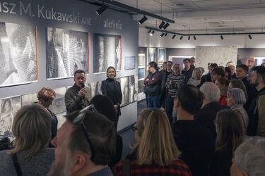 Powrót Tomasza Kukawskiego. Nowe wystawy w Centrum im. Ludwika Zamenhofa