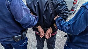 Recydywista pedofil w rękach policji. Pomogły zajęcia profilaktyczne w szkole