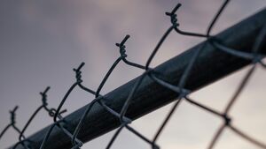 Akt oskarżenia po brutalnym napadzie w Białymstoku. 22-latek odpowie za rozbój