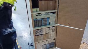 Papierosy zamiast szaf. Podlaska KAS przejęła kontrabandę wartą 1,5 mln zł