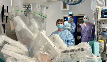 Pierwsze takie operacje w regionie. Usunięto pęcherz moczowy z pomocą robota