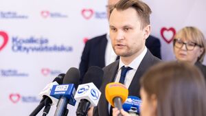 Miliardy na obronność. Koalicja Obywatelska krytykuje weto ws. SAFE