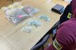 Policja przejeła niemal 13 kg narkotyków. Dwóch mężczyzn trafiło do aresztu