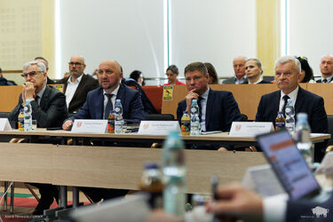 Podlaskie stawia na rozwój i współpracę. Ważne ustalenia sejmiku