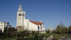 Pielgrzymi na ulicach Białegostoku. Kierowcy muszą liczyć się z utrudnieniami