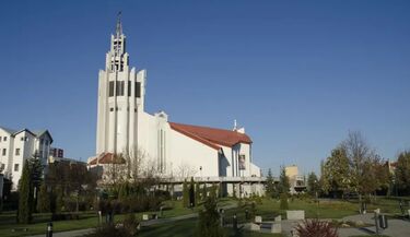 Pielgrzymi na ulicach Białegostoku. Kierowcy muszą liczyć się z utrudnieniami