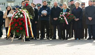 Mija 16 lat od katastrofy smoleńskiej. W Podlaskiem oddano hołd ofiarom 
