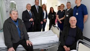 Mniej bólu, szybszy powrót do zdrowia. Robot Hugo wspiera lekarzy