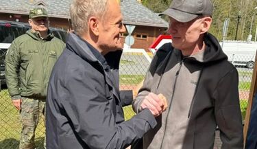 Andrzej Poczobut wolny. Donald Tusk: „Witaj w polskim domu, Przyjacielu”