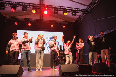 Guzior, Young Igi i Modelki na kampusie UwB. Nadchodzą Uniwersalia 2026