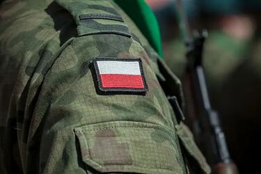 Nawet kilka tysięcy złotych miesięcznie. MON szuka przyszłych specjalistów