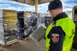 Blisko 40 kg marihuany w ciężarówce z winem. KAS przejęła narkotyki warte 2 mln 