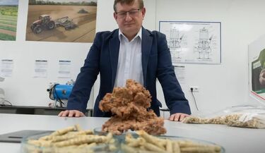 Naukowcy z PB opatentowali metodę produkcji pelletu o wyższej wartości opałowej