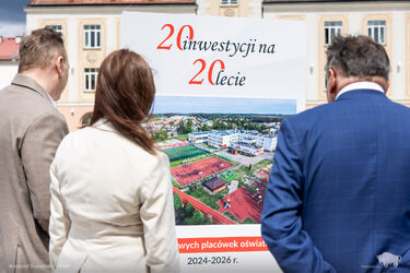 Jak Fundusze Europejskie zmieniły Białystok? Wystawa stanęła w centrum miasta