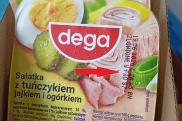 Nie jedz tej sałatki. Wykryto groźną bakterię