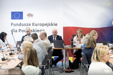 Jak przebiega wdrażanie unijnych środków w Podlaskiem? Są najnowsze dane