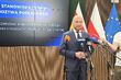 Marszałek zapowiada. Chce stałego zwolnienia z relokacji migrantów