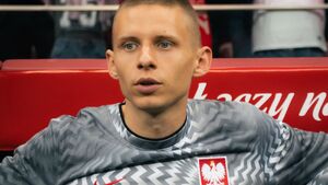 Wojtuszek z asystą, Polska z remisem