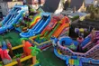Dmuchańce, strefa wodna i trampoliny. Sezonowe atrakcje pod Białymstokiem