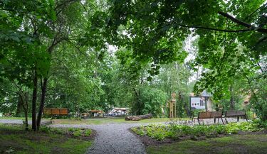Leśny zakątek w mieście. Przy ul. Niskiej otwarto nowy park