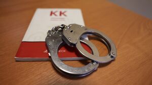 64-latek przez cztery lata znęcał się nad żoną. Wpadł pod komisariatem