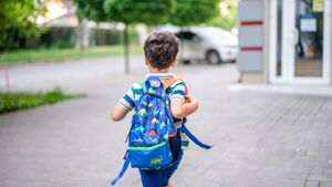 300 zł na wyprawkę szkolną. Złóż wniosek do tej daty, bo pieniądze przepadną