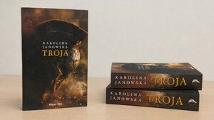 Karolina Janowska napisała „Troję” po swojemu. „Nie chciałam konkurować z mitem”