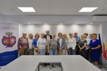 Jak wspierać seniorów? Warsztatowe obrady rady w Choroszczy