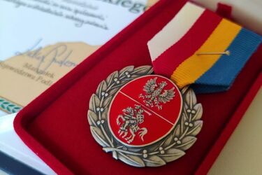 Śniadecja z Odznaką Honorową Województwa Podlaskiego