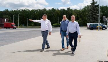 Nowy parking przy targowisku na Kawaleryjskiej coraz bliżej otwarcia
