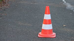 Wypadek na DK8. Trwa akcja ratunkowa. Policja wyznaczyła objazdy