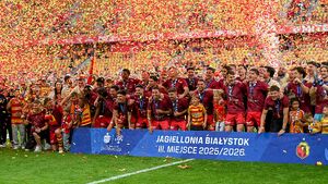 Ściąga kibica. Wraca Ekstraklasa. Gra też I i II liga