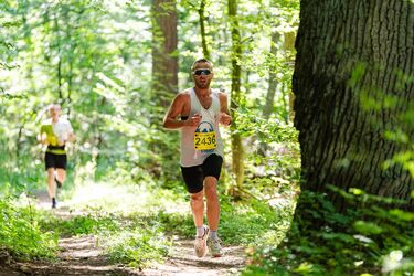 Pobiegną przez serce Puszczy Białowieskiej. Półmaraton Żubra czeka