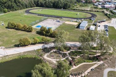 Stadion miejski w Łapach zostanie przebudowany. Jest umowa na projekt