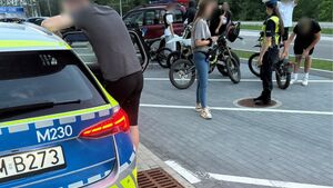 14-latek uciekał przed policją na motorowerze. Matka dostała 5 tys. zł mandatu