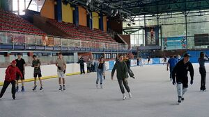 Wakacyjne łyżwy wracają do Białegostoku. Lodowisko znów otwarte wieczorami