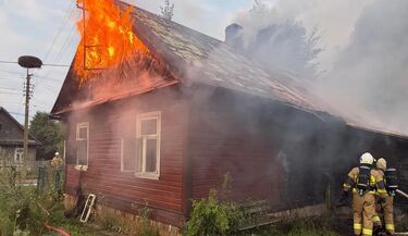 Tragiczny pożar domu w Podlaskiem. Strażacy odnaleźli ciało mężczyzny