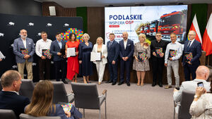 2 mln zł dla podlaskich OSP. Strażacy kupią sprzęt, mundury i defibrylatory