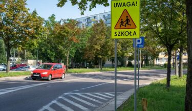 Kontrole przy 45 szkołach. Białystok przygotowuje się na powrót uczniów