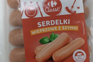 GIS ostrzega. Ta partia serdelków została wycofana ze sprzedaży