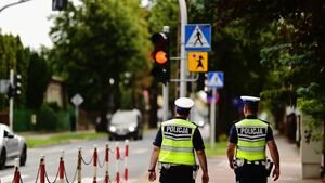 Policja pilnuje szkół. Kierowcy dostaną ostrzeżenia w Yanosiku