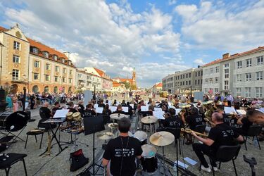 Ponad 80 muzyków na jednej scenie. GRANDA BANDA po raz piąty zagra na Podlasiu