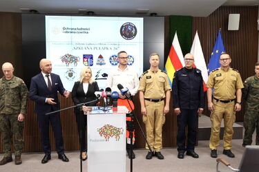 „Szklana Pułapka 26” w Białymstoku. Służby przećwiczą atak na budynek