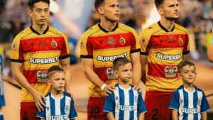 Cudowny gol Kobayashiego nic nie dał. W hicie Lech - Jaga górą Kolejorz