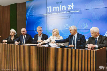Ponad 8 mln zł dla podlaskich gmin. Pieniądze pójdą na konkretne inwestycje