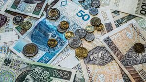 ZUS wypłaca "czternastki". Nie wszyscy dostaną pełną kwotę