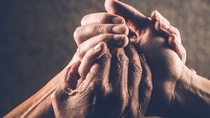 Nie musisz być sam z kryzysem dziecka. Ruszają bezpłatne grupy wsparcia