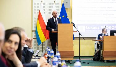 Radni o przyszłości PKS Nova i podlaskiej ochrony zdrowia. Są nowe plany